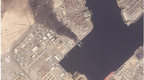 ABŞ-nin 6 hərbi obyektinə zərbə endirilib - FOTOLAR