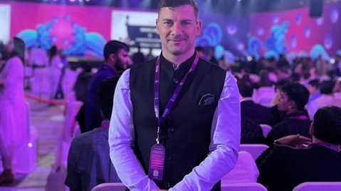 "Azərbaycan səfiri ilə dostluq edirəm" - Bakıya gələn macar jurnalistlə&nbsp;MÜSAHİBƏ