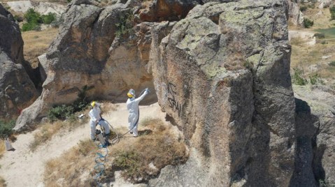 Türkiyənin tarixi irsi vandalizmə məruz qalır &ndash; GÖRÜNTÜ