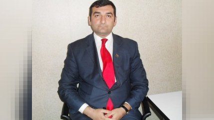 I vitse-prezident deputatın vitse-prezident köməkçisi...