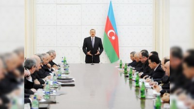 Prezident müşavirə keçirib