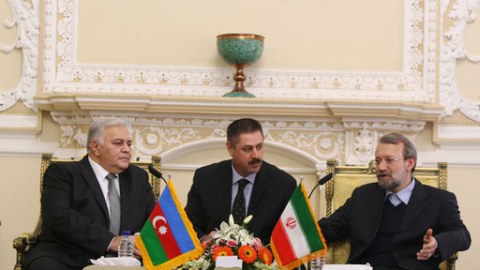 Oqtay Əsədov İran Parlamentinin spikeri ilə görüşüb