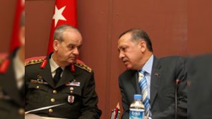 Çankaya köşkündə kritik görüş (yenilənib)