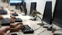 Bakıda bəzi məktəb direktorları kompüterdə işləyə bilmirmiş