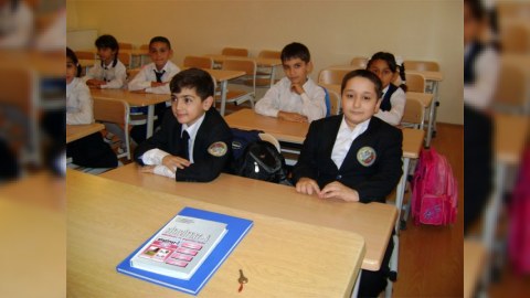 IV sinif müəllimlərinin bilik səviyyəsi yoxlanılıb