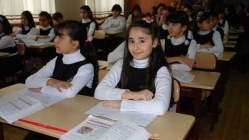 Orta məktəbləri narahat edən “reket" qəzetlərin adları açıqlanacaq