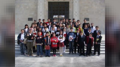 "NUR" 50 uşağı Qobustana aparır