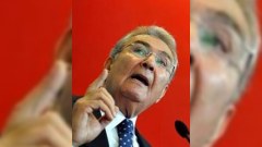 Türkiyədə Baykal şoku: CHP başqanı istefa verdi