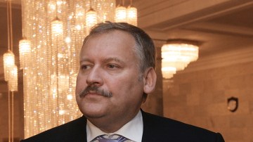 Adı Azərbaycanın “qara siyahısı”na düşən deputat danışdı 