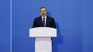 İlham Əliyev: "Azərbaycan iqtisadiyyatı neft amilindən o qədər də asılı deyil"