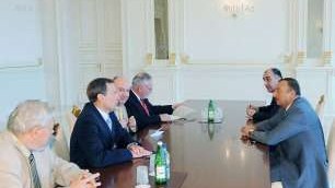 Prezident İlham Əliyev həmsədrləri qəbul edib