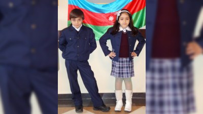 Vahid məktəbli geyiminin satışına başlanılıb