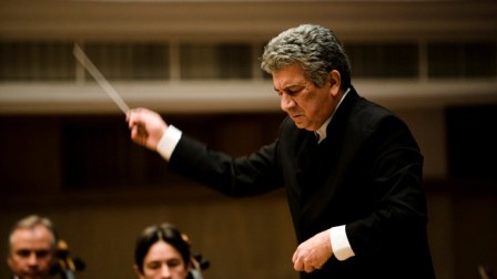 Maestro Rauf Abdullayev “Koroğlu” musiqisi ilə Türk dünyasını heyran qoyub