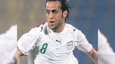 "Asiya Maradonası" ləqəbli azərbaycanlı futbolçu klubdan qovulub