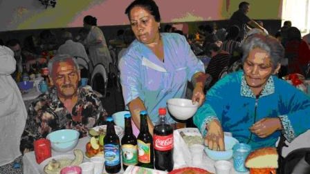 "Nar Mobile" Gəncədəki ruhi-əsəb internatında  iftar süfrəsi açıb