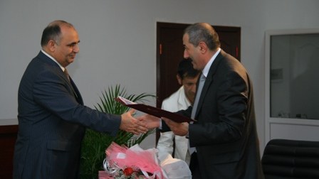 İsmayıl Ömərova Çingiz Aytmatov diplomu verilib