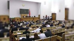 Ermənistan parlamenti "DQR"-i müzakirə etməkdən qorxdu