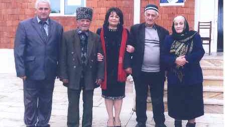 Seçicilər Rəbiyyət Aslanova barədə: "Görünən dağa nə bələdçi?” 
