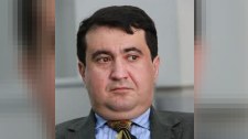 Hamı seçkiyə getdi, Anar Məmmədxanov da ORT -də kinoya baxdı...