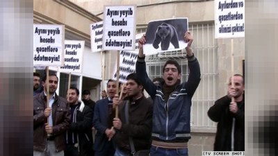 “Yeni Müsavat” qəzetinin iki əməkdaşı saxlanılıb