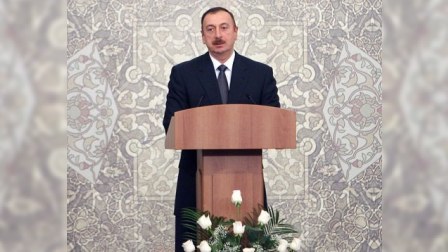 İlham Əliyev: "Bu kampaniyanın arxasında onların qulaqları görünür"