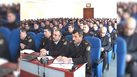 151 polis işçisi cəzalandırılıb