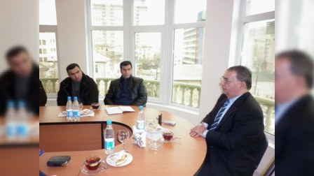 Asim Mollazadə ilə parlament jurnalistləri nədən danışıblar? (Fotolar)