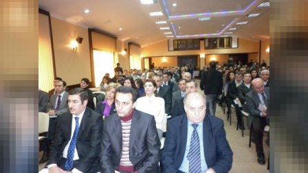 QHT-lərə Dövlət Dəstəyi Şurasının tədbirindən fotosessiya