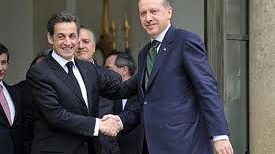 Sarkozi Türkiyəyə səfəri ərəfəsində Ərdoğanı qəzəbləndirdi