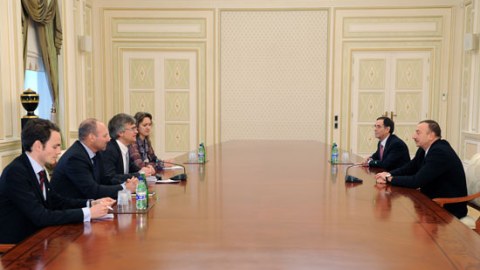 İlham Əliyev Piter Semnebini qəbul edib