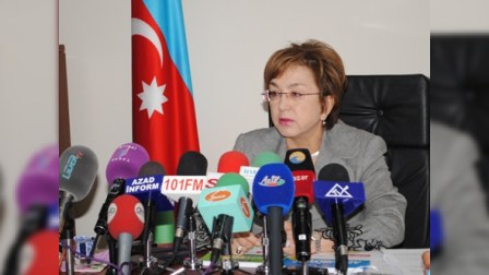 Məleykə Abbaszadə ali məktəblərə qəbuldan danışıb