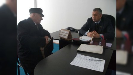 Seçiciləri deputata təşəkkür edib (FOTOLAR)