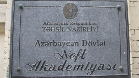 Neft Akademiyasından 73 tələbə qovulub