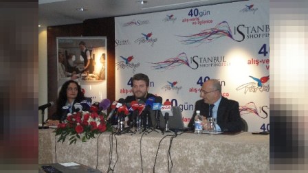 Türk aktyoru Azərbaycan turistlərini İstanbul festivalına dəvət edib (FOTOLAR)