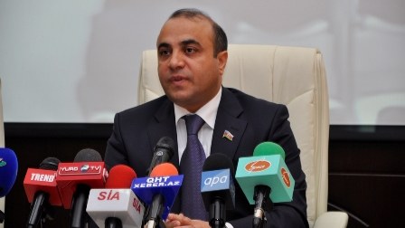 Azay Quliyev QHT rəhbərlərinə standartları izah edib
