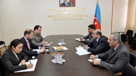 Azay Quliyev Beynəlxalq Amnistiya Təşkilatının təmsilçilərilə görüşdü