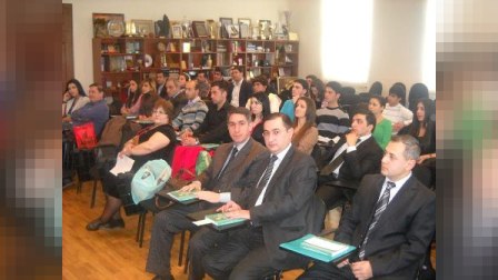 Milli Şurada gənclərin sosial şəbəkələrdəki aktivliyi müzakirə olunub (FOTOLAR)