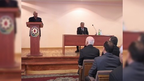 Əhəd Abıyev daşkəsənliləri bir yerə topladı