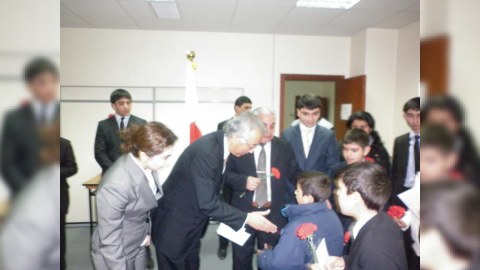 Kəlbəcərli uşaqlardan Yaponiyaya dəstək (FOTOLAR)