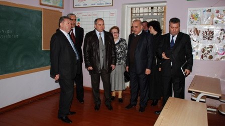 Misir Mərdanov "Zəngi" liseyindəki vəziyyətdən danışdı
