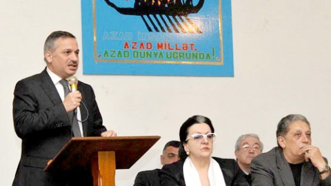 Lalə Şövkət: “Təcili başlamaq lazımdır….”