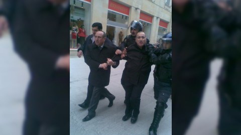 Polis Pənah Hüseyni də saxlayıb
