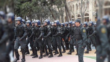 Hüquq mühafizə orqanları: "Aksiyanın 65 iştirakçısı saxlanılıb"
