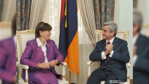 Ermənistana gələn Britaniyanın deputat qrupu Dağlıq Qarabağa getməyə hazırlaşır