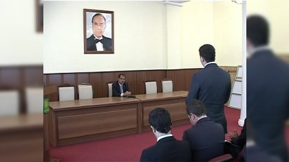 Gəncənin icra başçısı gənclərə "Facebook" barədə məsləhət verdi...