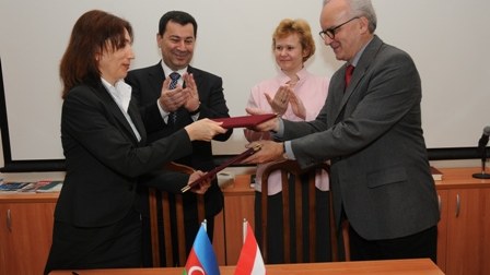 ADU Avstriya Universiteti ilə müqavilə imzaladı