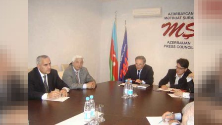 Azərbaycanlı jurnalistlər Almaniyaya təhsil almağa dəvət edildi