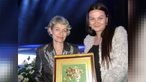 Azərbaycan deputatı YUNESKO-nun Baş direktoruna ölkəmizə aid materiallar verib