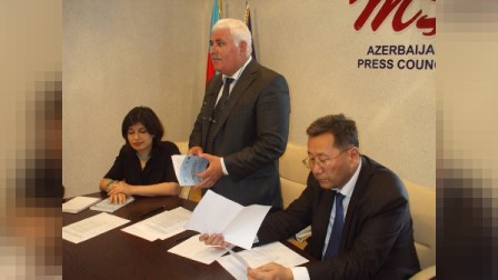 Yeni internet saytın təqdimatı oldu