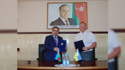 BDU ilə Xarkov Milli Universiteti arasında memorandum imzalanıb (FOTOLAR)